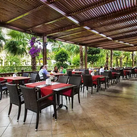 Курортный комплекс Maxholiday Stone Palace Side 5*